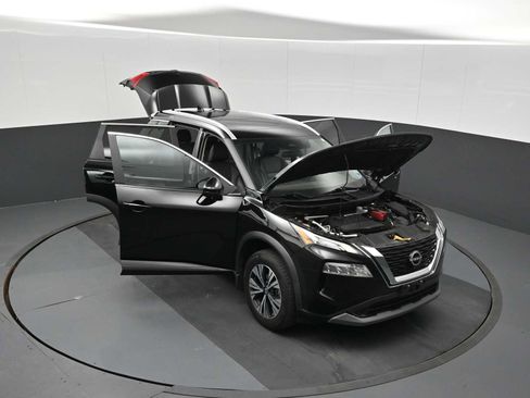 Used 2023 Nissan Rogue SV w/ SV Premium Package AWD/4WD image 35