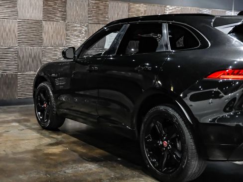 Used 2017 Jaguar F-PACE R-Sport AWD/4WD image 13