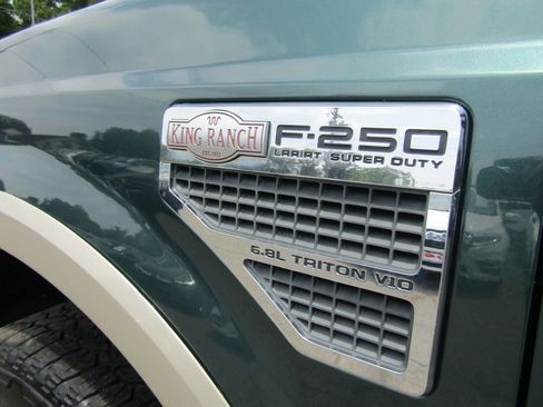 Used 2009 Ford F250 King Ranch AWD/4WD image 12