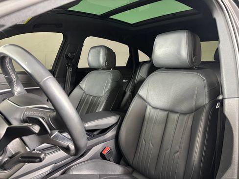 Used 2023 Audi e-tron Prestige AWD/4WD image 10