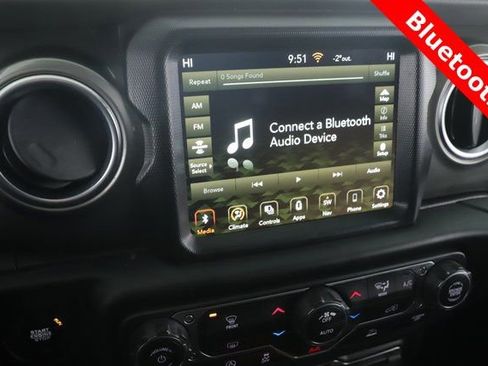 Used 2023 Jeep Wrangler Sahara image 4