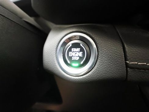 Used 2022 Buick Envision Avenir w/ Technology Package II image 20