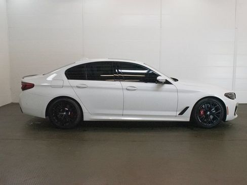 Used 2023 BMW M550i xDrive w/ Executive Package AWD/4WD image 3