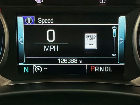 Used 2018 Chevrolet Equinox Premier FWD image 20