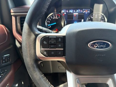 Used 2023 Ford Expedition Limited AWD/4WD image 13