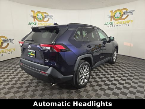 Used 2021 Toyota RAV4 XLE Premium AWD/4WD image 9
