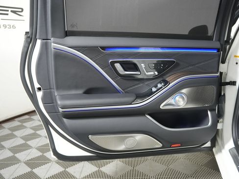 Certified 2023 Mercedes-Benz Maybach S 680 4MATIC image 33