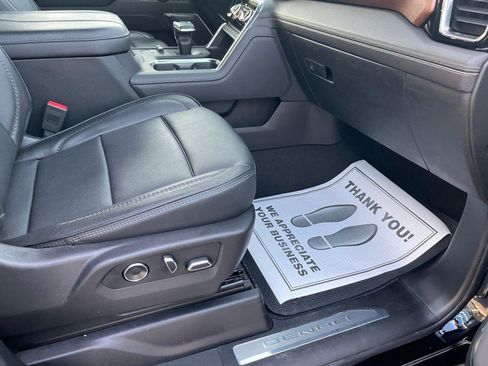 Used 2024 GMC Sierra 1500 Denali image 31