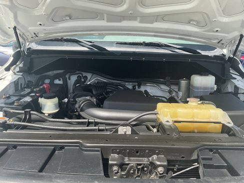 Used 2019 Nissan NV 2500 S RWD image 14