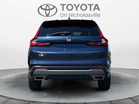Used 2025 Honda CR-V Sport image 4