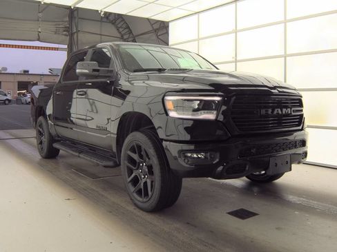 Used 2023 RAM 1500 Laramie AWD/4WD image 2