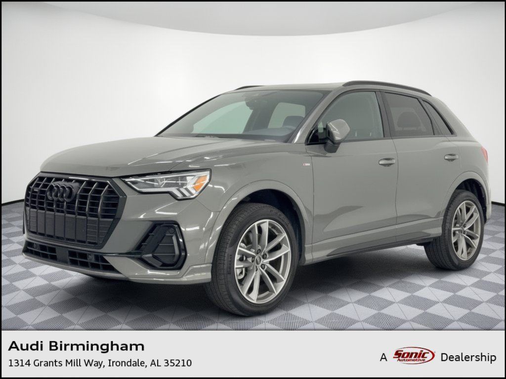 Used 2024 Audi Q3 2.0T Premium AWD/4WD image 1
