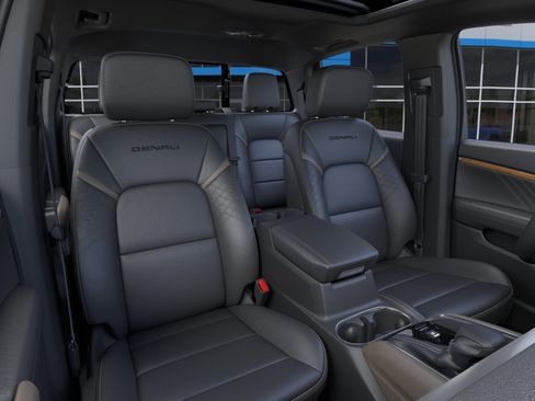 New 2026 GMC Canyon Denali AWD/4WD image 17