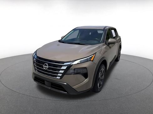 Used 2025 Nissan Rogue SV FWD image 7