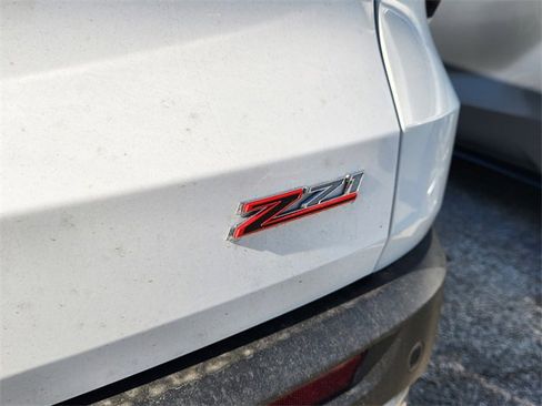 Used 2024 Chevrolet Traverse Z71 w/ Enhanced Driving Package image 8