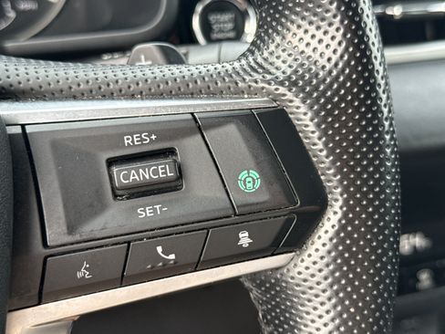 Used 2024 Mitsubishi Outlander SE AWD/4WD image 31
