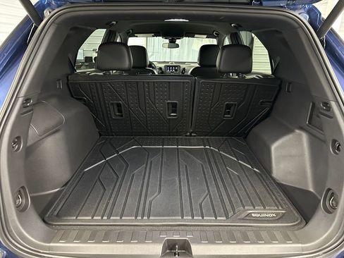 Certified 2023 Chevrolet Equinox RS w/ LPO, Floor Liner Package image 25