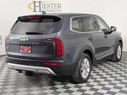 Used 2022 Kia Telluride LX image 6