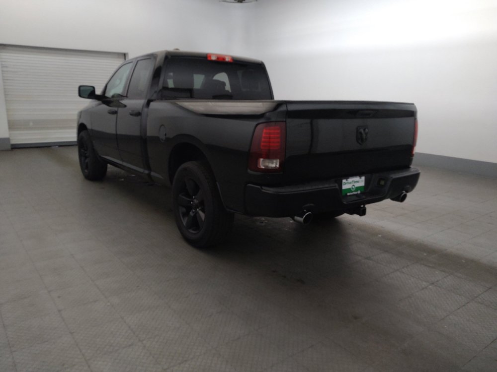 Used 2015 RAM 1500 Express w/ Black Ram 1500 Express Group RWD image 5