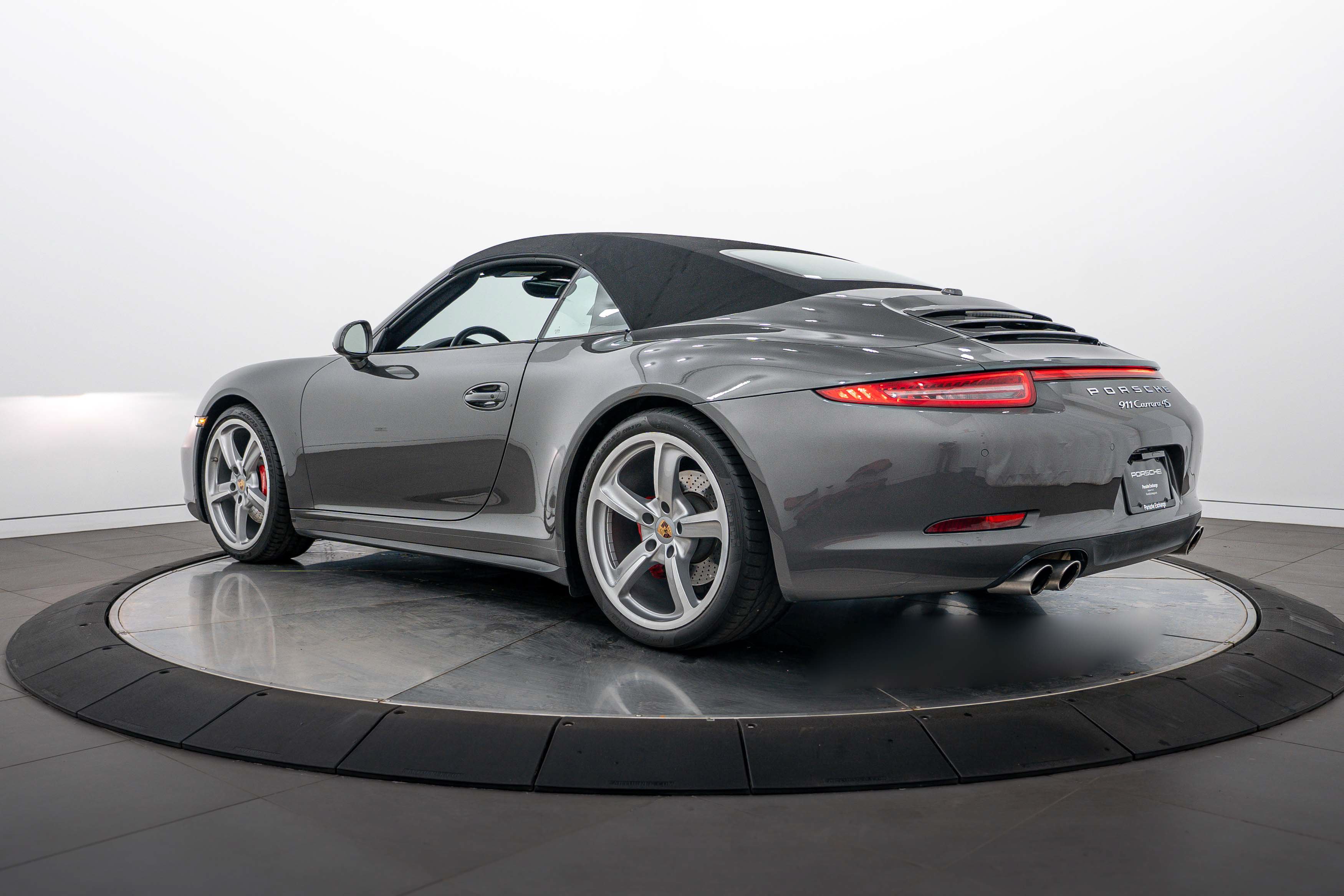 Used 2013 Porsche 911 Carrera 4S AWD/4WD image 24