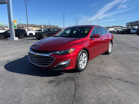 Used 2025 Chevrolet Malibu LT image 9