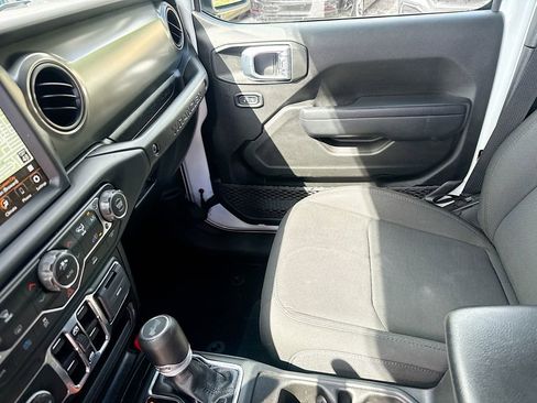 Used 2023 Jeep Wrangler Unlimited w/ 8.4" Radio Group image 26