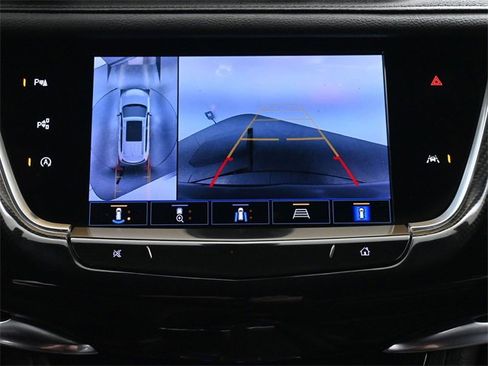 Used 2022 Cadillac XT6 Sport w/ LPO, ONYX Package image 27