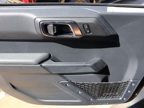 New 2025 Ford Bronco Big Bend image 16