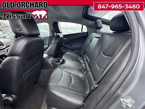 Used 2018 Chevrolet Volt LT w/ LT Driver Confidence Package image 12