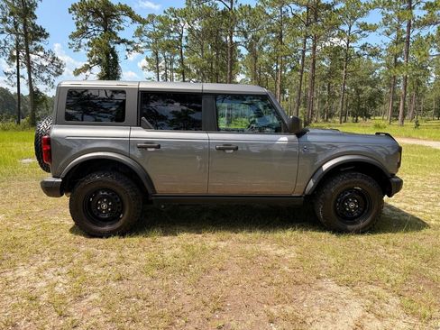 Used 2023 Ford Bronco Black Diamond AWD/4WD image 6