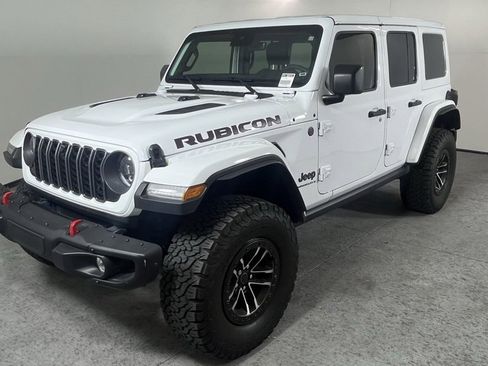 Used 2024 Jeep Wrangler Unlimited Rubicon image 7