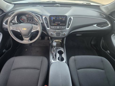 Used 2024 Chevrolet Malibu LT FWD image 7