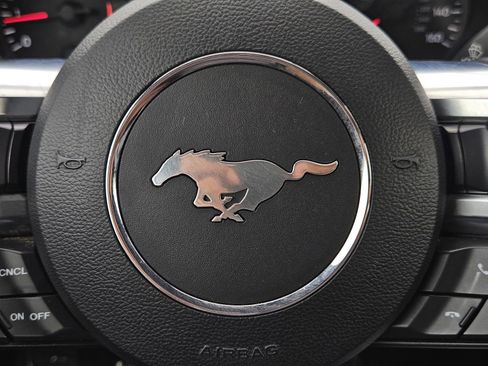 Used 2023 Ford Mustang Premium image 7