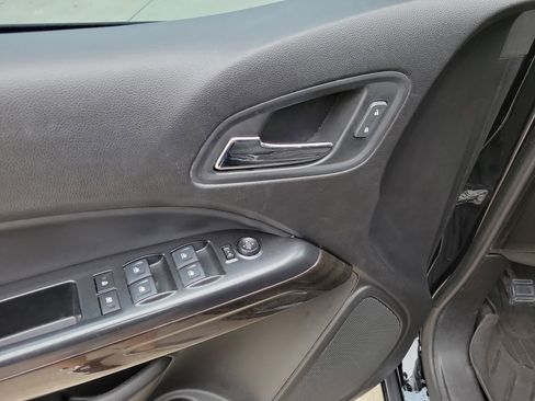 Used 2019 GMC Canyon SLE w/ SLE Convenience Package image 11