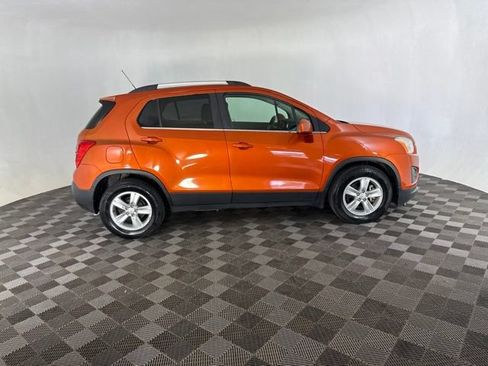 Used 2015 Chevrolet Trax LT w/ LT Plus Package FWD image 6