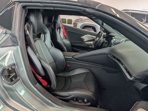 Used 2022 Chevrolet Corvette Stingray Preferred Conv w/ Z51 Performance Package image 12