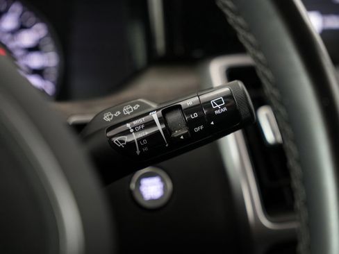 Used 2021 Kia Sorento EX FWD image 16