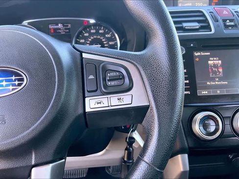 Used 2018 Subaru Forester 2.5i Premium image 23