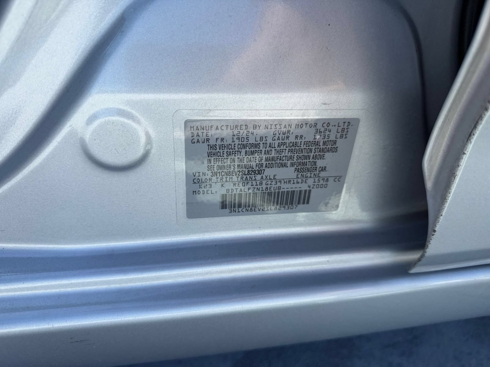 Used 2025 Nissan Versa SV FWD image 22
