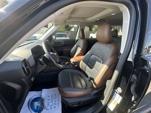 Used 2023 Ford Bronco Sport Outer Banks w/ Tech Package AWD/4WD image 14