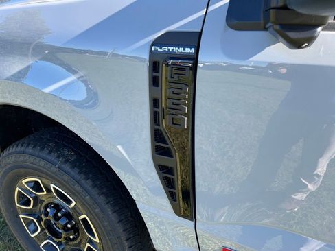 New 2026 Ford F250 Platinum image 54