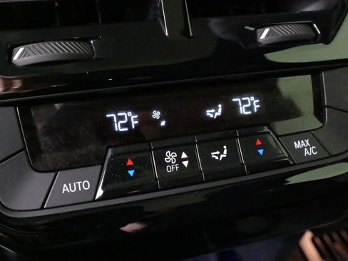 Used 2024 BMW iX xDrive50 w/ Sport Package image 43