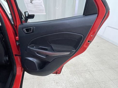 Used 2020 Ford EcoSport SE image 14
