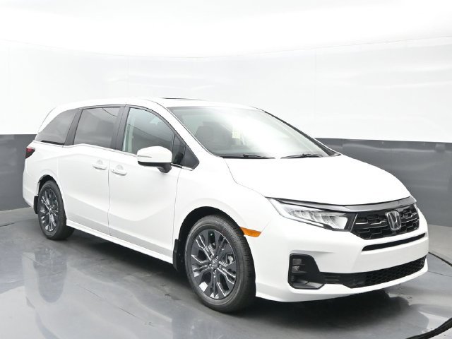New 2026 Honda Odyssey Touring image 8