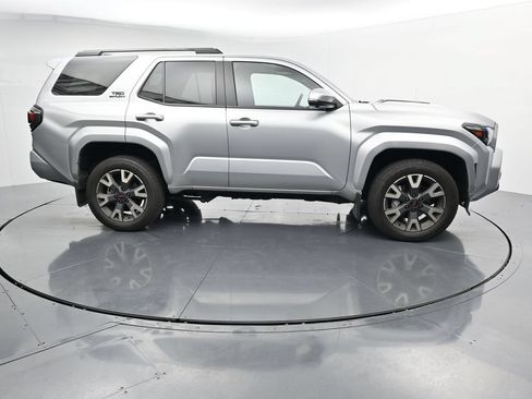 Used 2025 Toyota 4Runner TRD Sport Premium AWD/4WD image 9