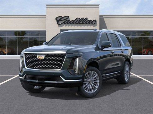 New 2026 Cadillac Escalade Luxury image 6