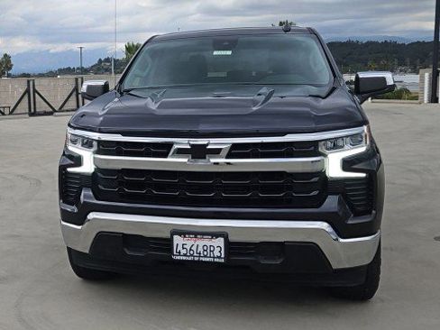 Used 2022 Chevrolet Silverado 1500 LT RWD image 5