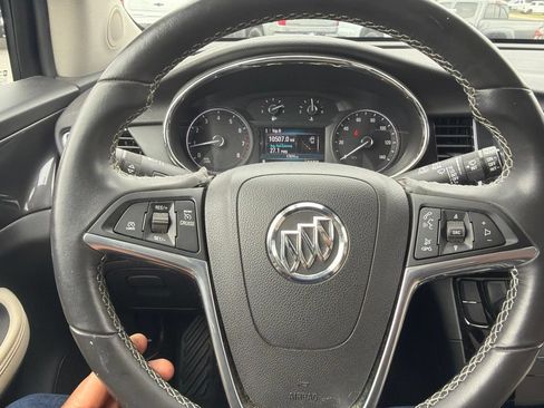 Used 2018 Buick Encore Preferred FWD image 5