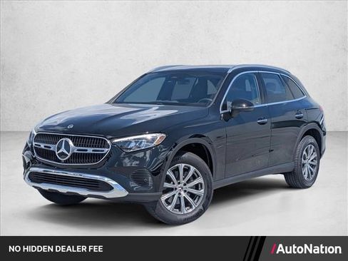 Certified 2026 Mercedes-Benz GLC 300 image 1