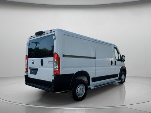 Used 2025 RAM ProMaster 2500 w/ U-Haul Equipment Group FWD image 28